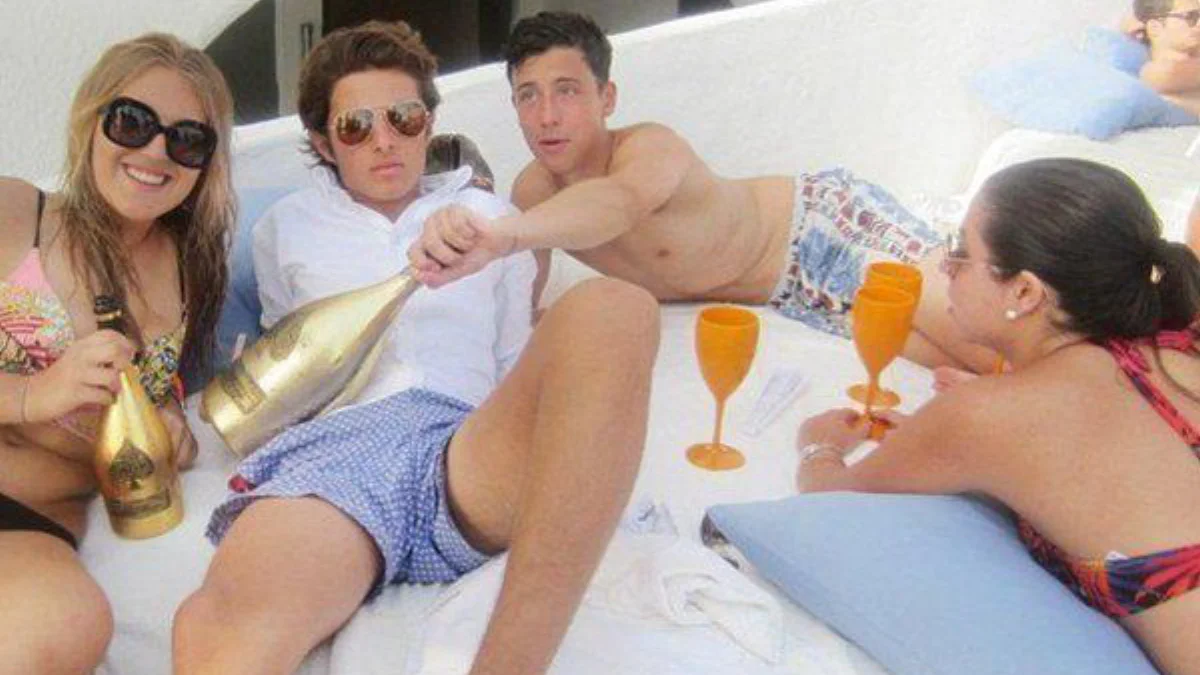 Rich Kids : le réseau social interdit aux pauvres