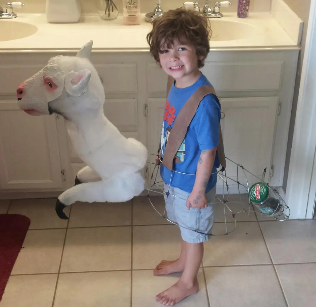 Star Wars : ce cosplay de Tauntaun vous fera craquer #3
