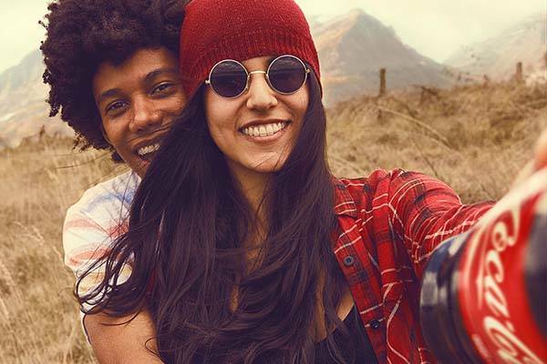 Coca-Cola Selfie Bottle : montrez aux autres de quoi vous avez l’air en buvant du Coca #2