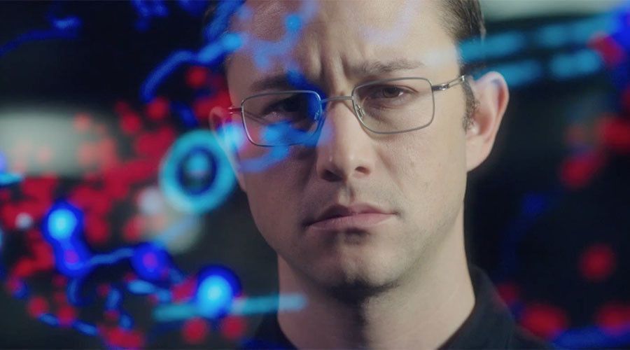 Critique Snowden : un super héros sans pouvoir #4