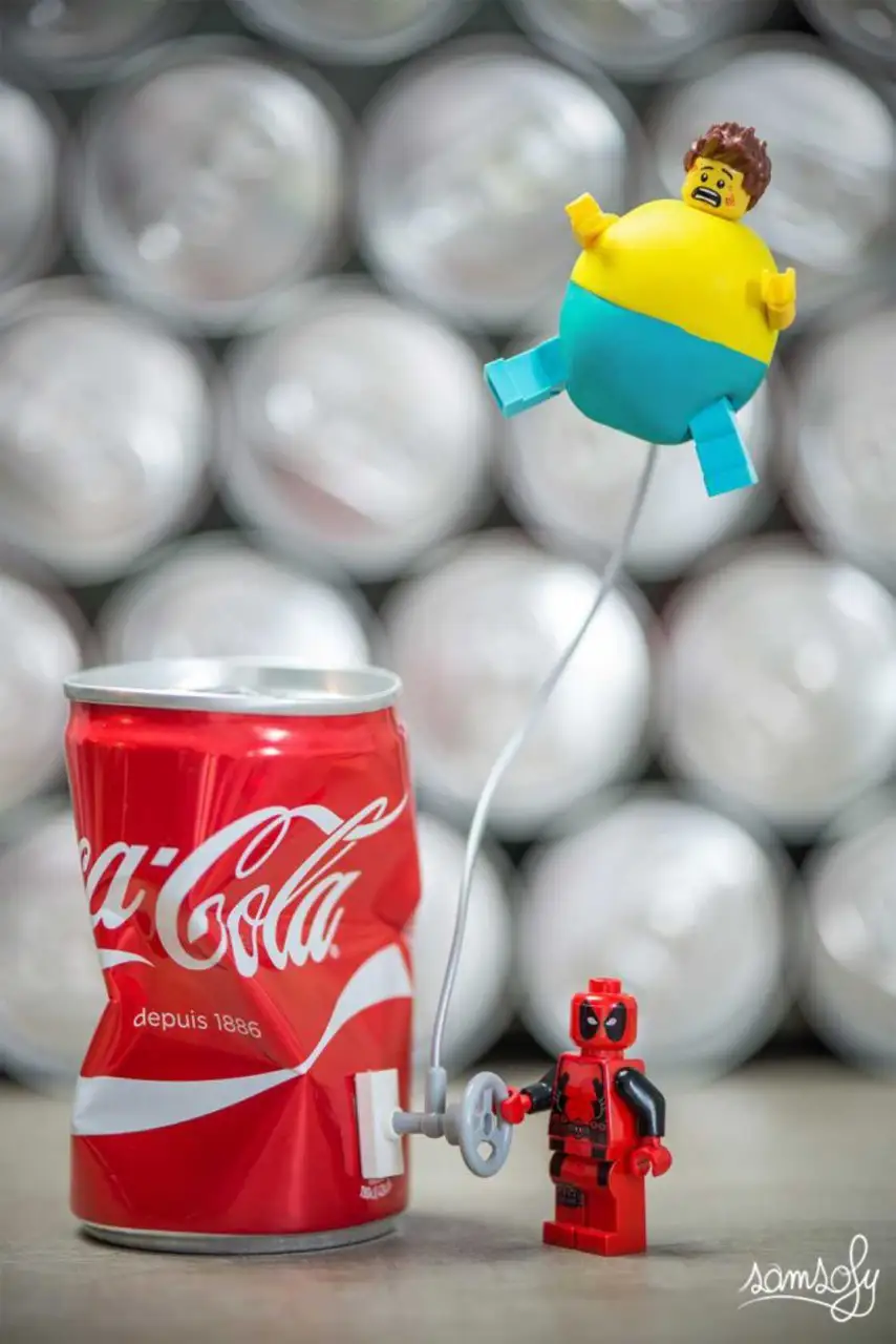 LEGO : un artiste met en scène des minifigs en s’inspirant de la pop culture #18