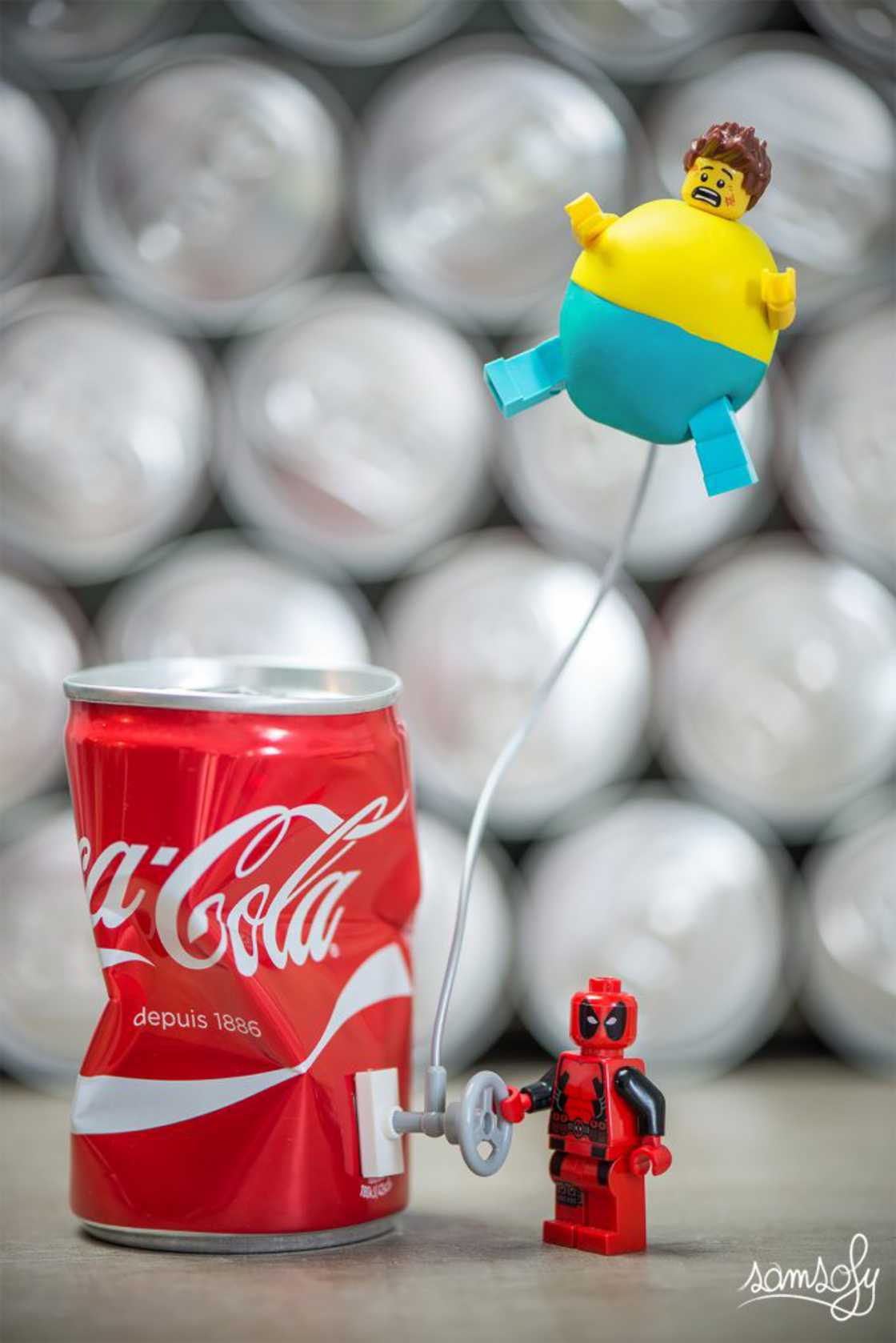 LEGO : un artiste met en scène des minifigs en s’inspirant de la pop culture #18