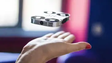 AirSelfie : ce drone de poche a été conçu spécialement pour vos seflies