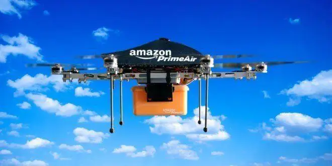 Amazon a commencé à livrer ses colis par drone