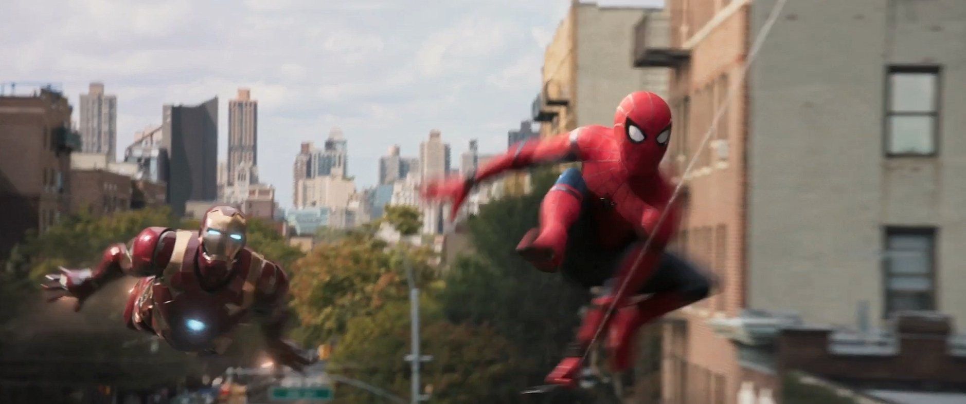 Spider-Man Homecoming : 2 Bandes Annonces avec Iron Man, le Vautour et le Shocker #10