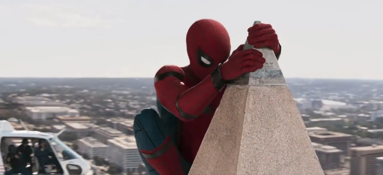 Spider-Man Homecoming : 2 Bandes Annonces avec Iron Man, le Vautour et le Shocker