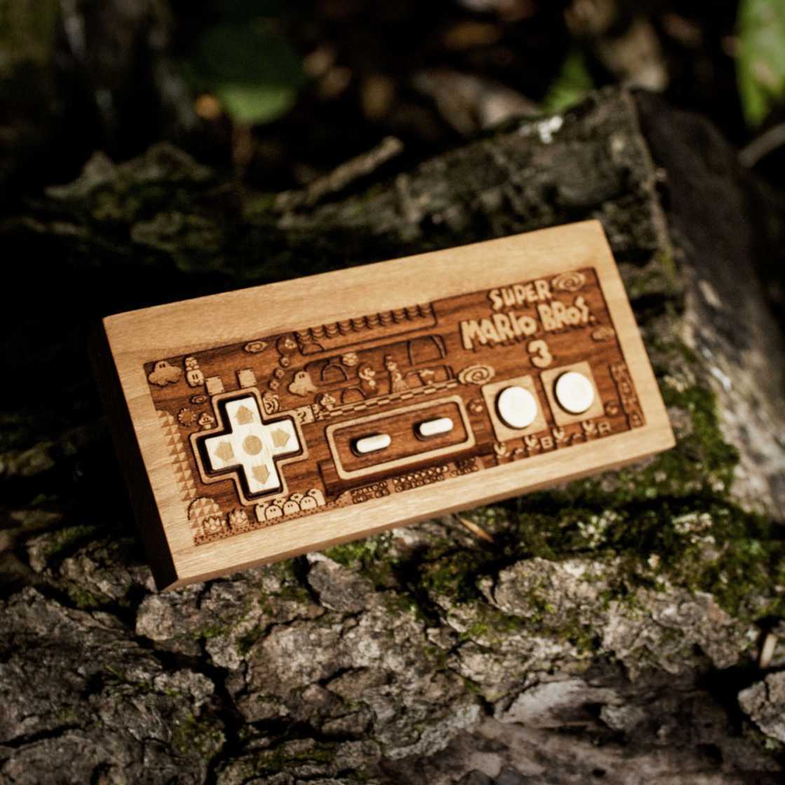 Ces sculptures en bois rendent hommage au retrogaming et à la pop culture #12