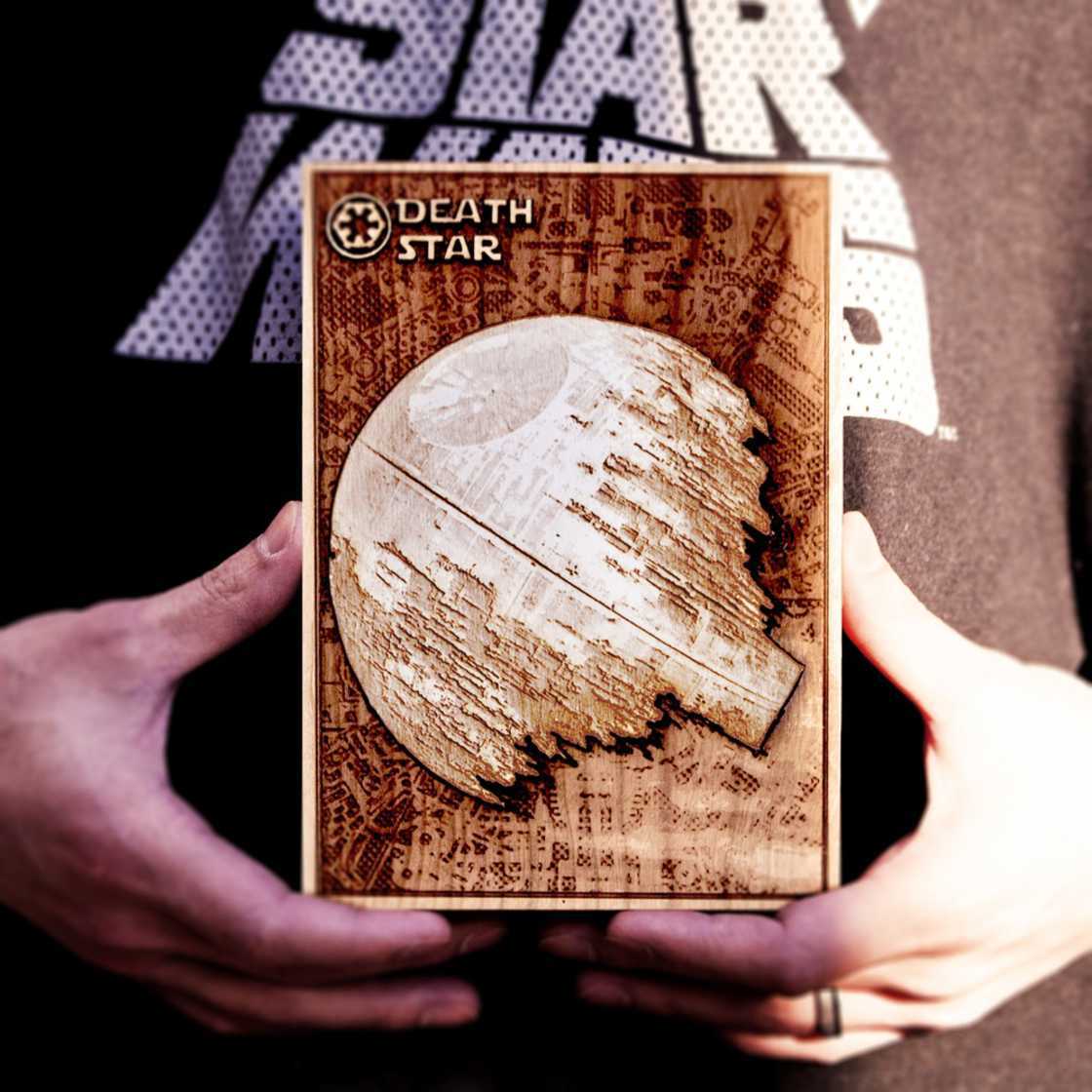 Ces sculptures en bois rendent hommage au retrogaming et à la pop culture #14