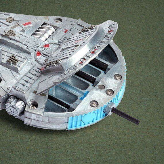 Star Wars : découvrez la boite à outils Faucon Millenium #5