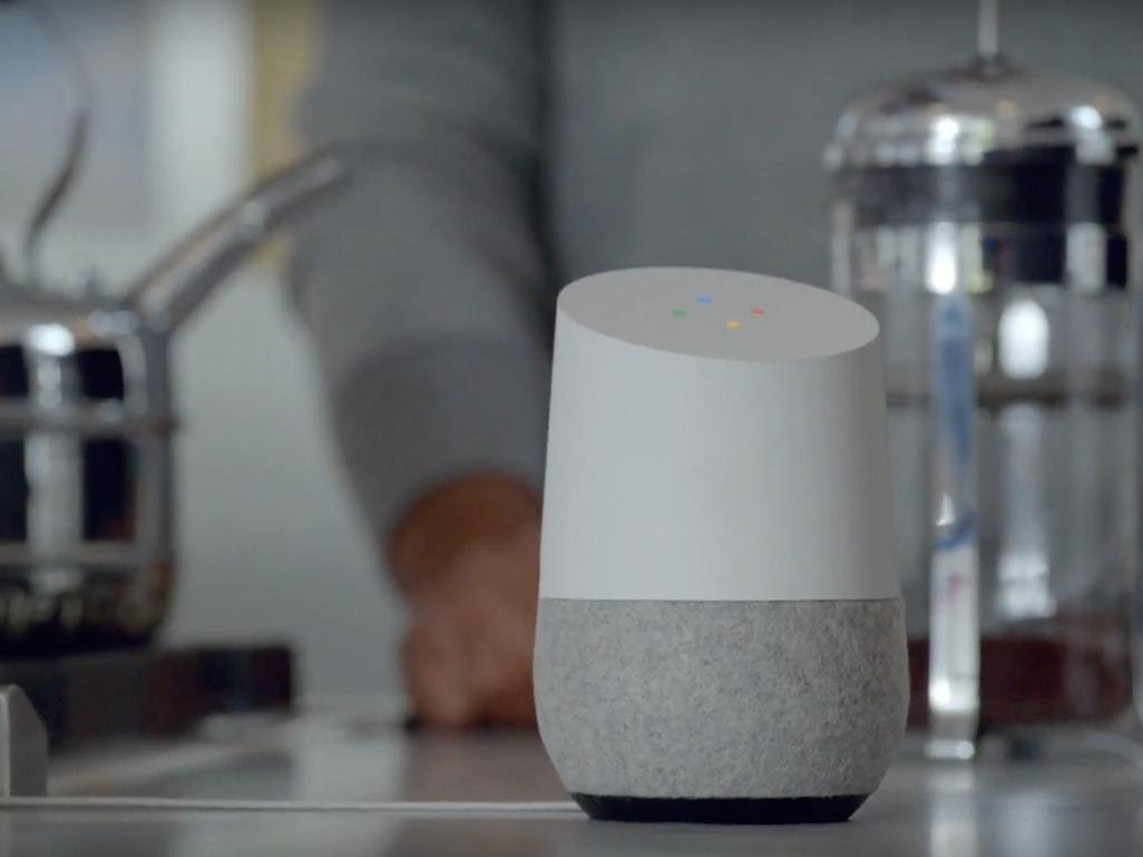 2 Google Home discutent ensemble pendant des heures devant 1,2 millions de spectateurs