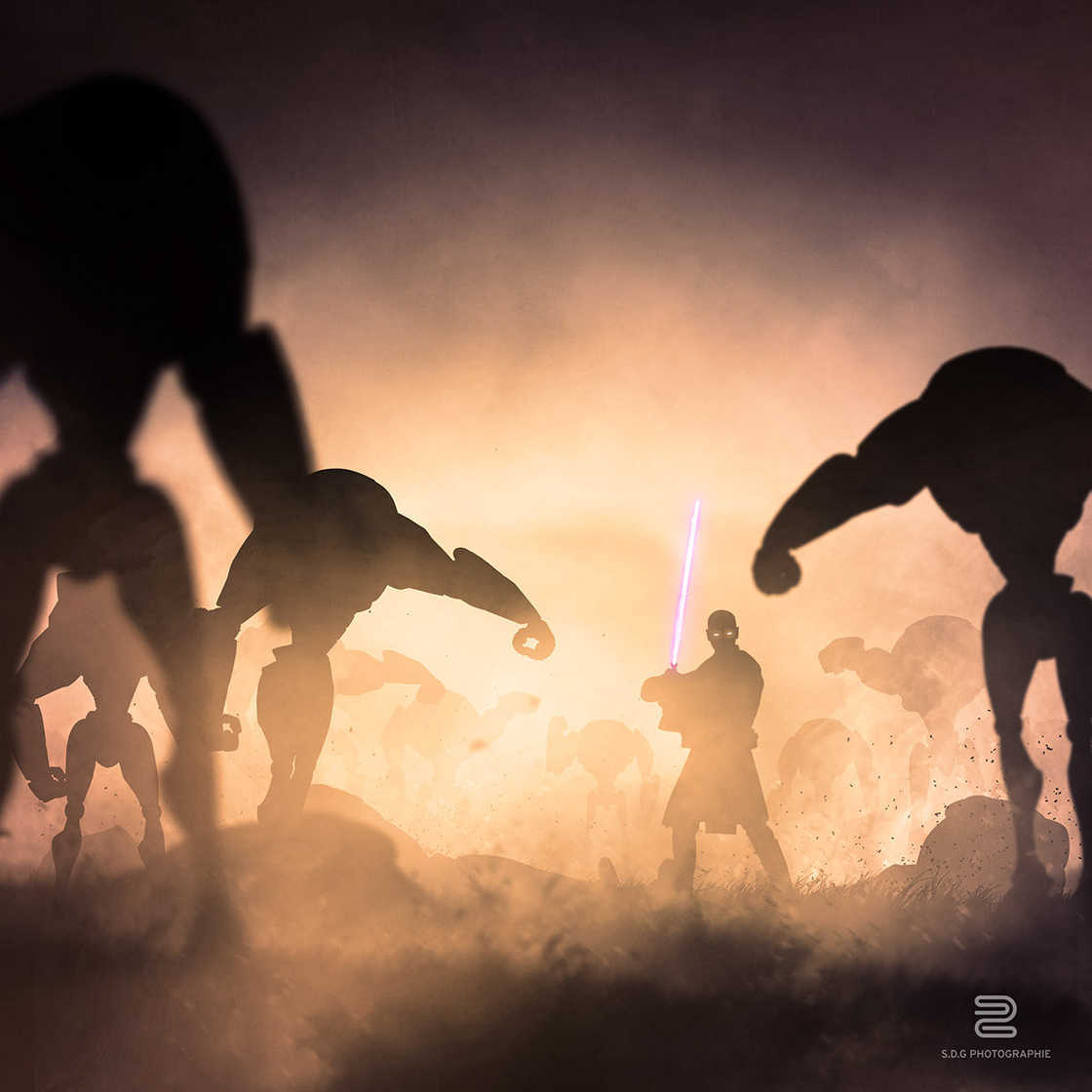 Star Wars Cosmos : un artiste réalise des photomontages à partir de jouets et de paper art #4
