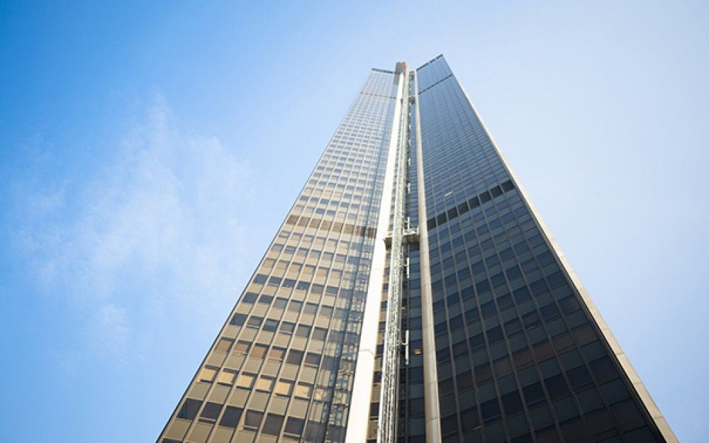 La Tour Montparnasse accueillera une patinoire de 210 m² sur son toit #2