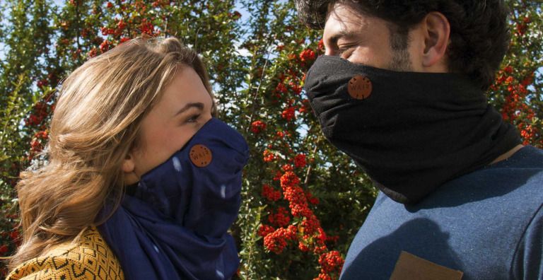 Une styliste française imagine un foulard connecté anti pollution #3
