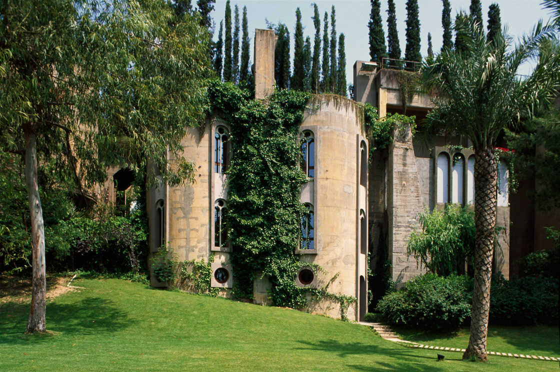 Un architecte transforme une usine désaffectée en véritable palace #11