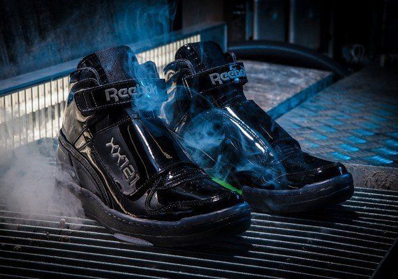 Alien : Reebok lance deux nouvelles paires de sneakers inspirées de la saga #5