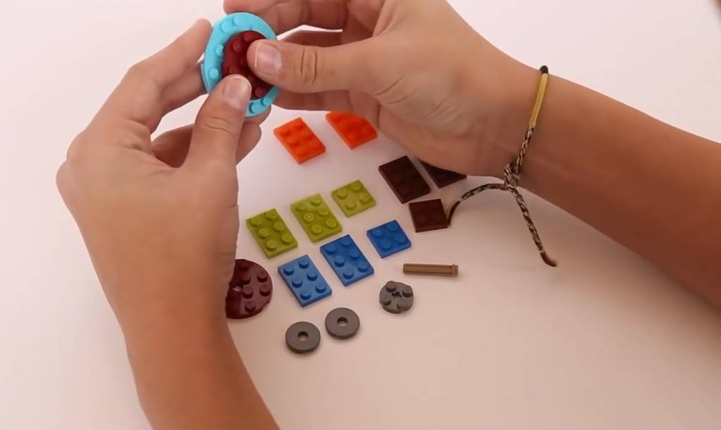 Hand Spinner : fabriquez le votre en LEGO #4