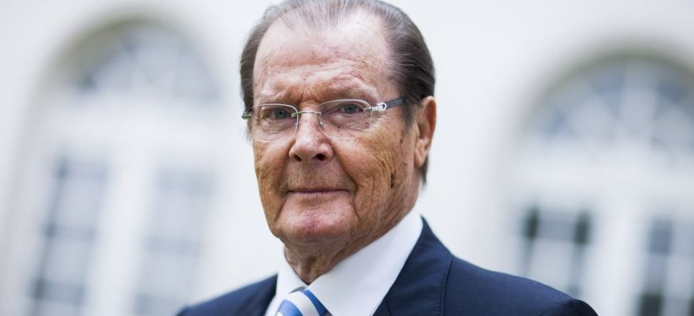 Cette anecdote sur Roger Moore montre qu’il était le plus classe des James Bond #4