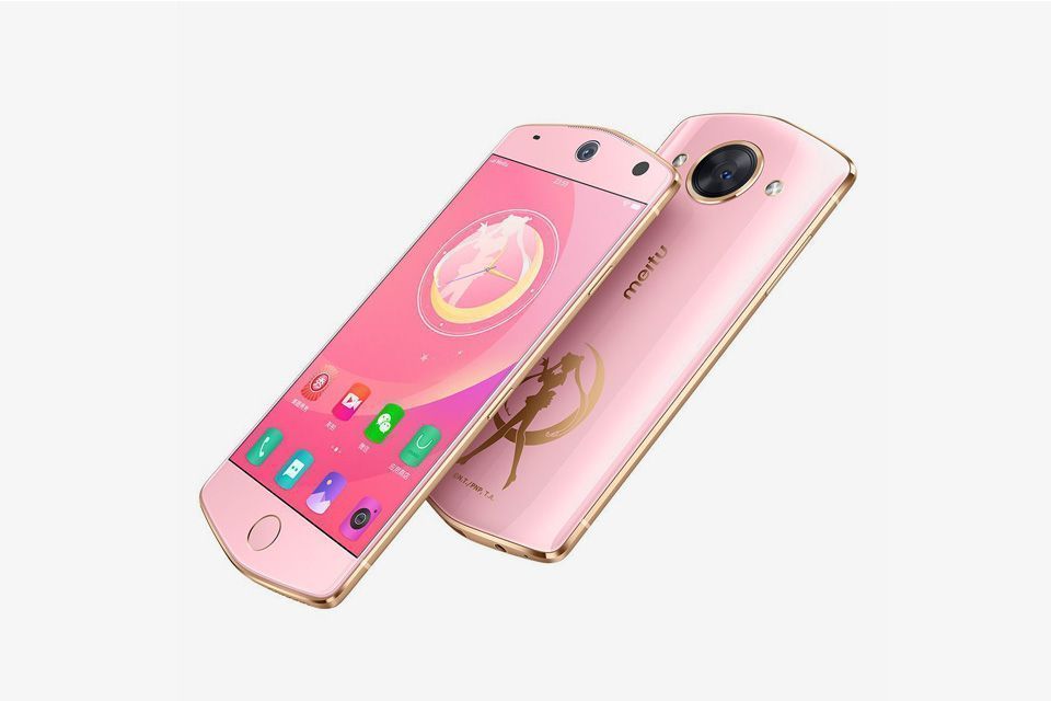 Un smartphone aux couleurs de Sailor Moon #4