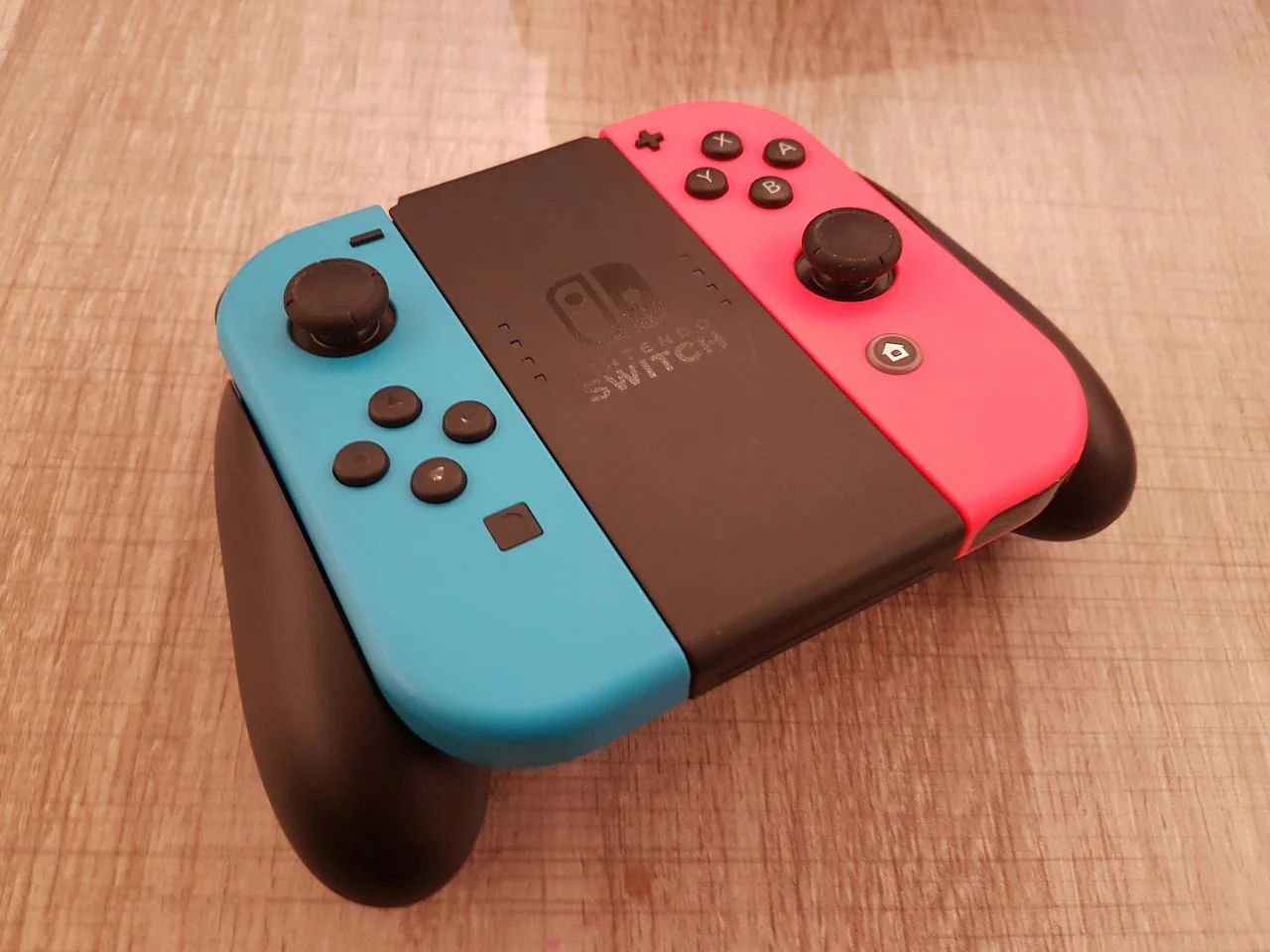 Nintendo Switch Online : le jeu en ligne sera payant dès 2018