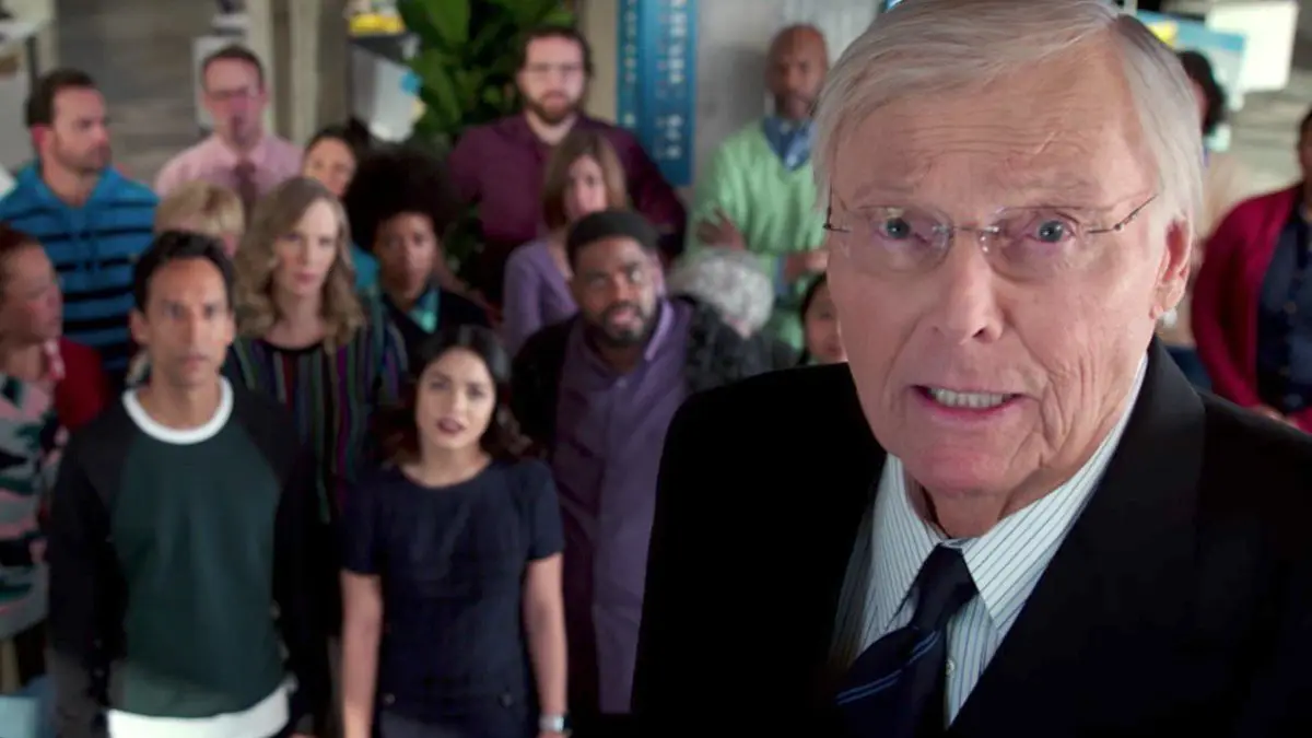 Powerless de retour pour un épisode avec Adam West