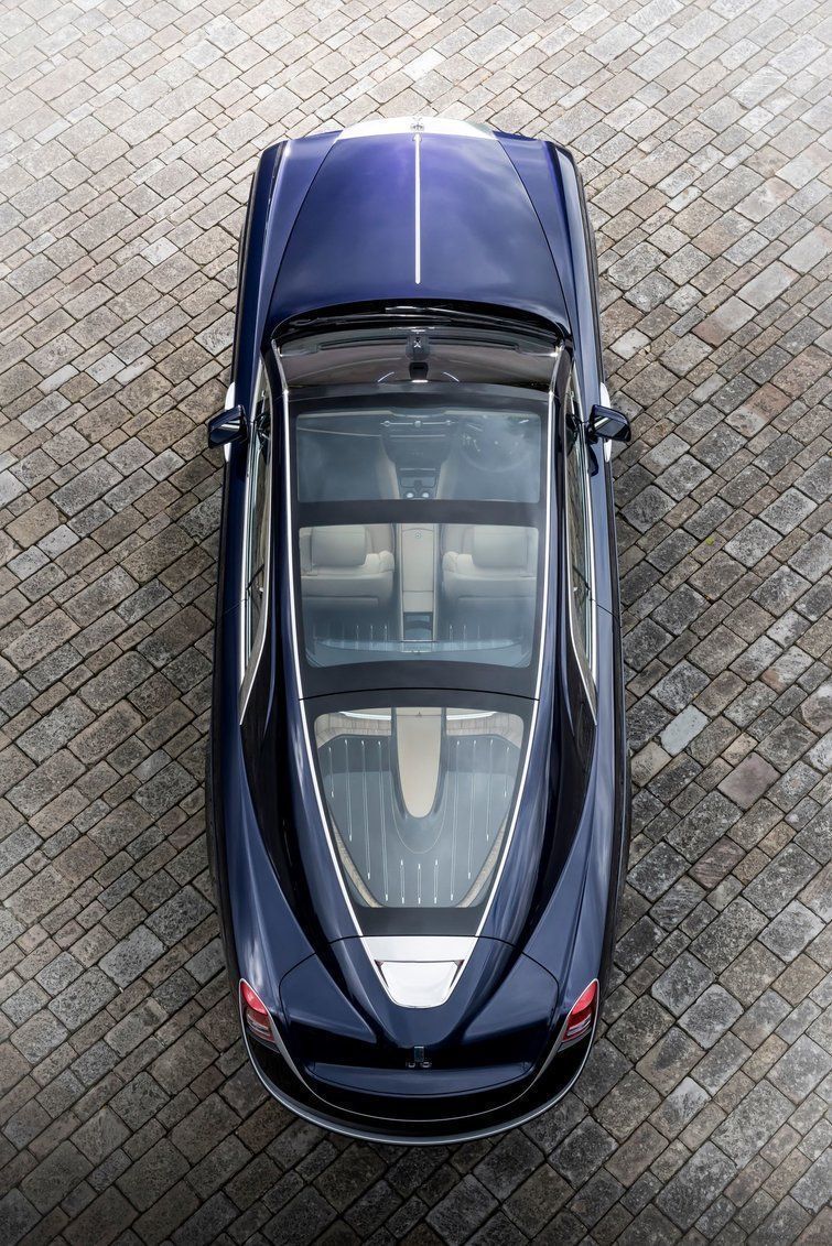 Rolls Royce imagine un modèle à 11 millions de dollars inspiré d’un yacht #2