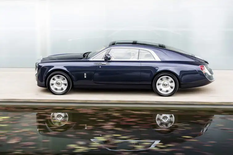 Rolls Royce imagine un modèle à 11 millions de dollars inspiré d’un yacht