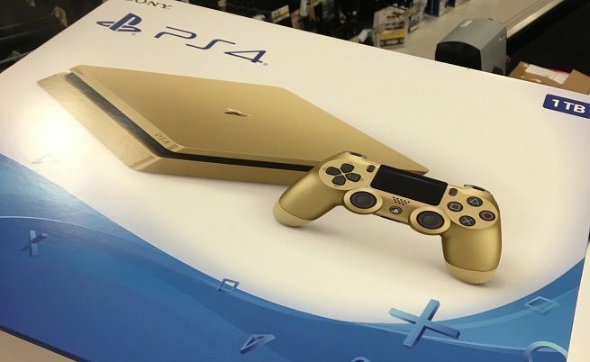 Une Playstation 4 version Or disponible dès le mois de juin #4