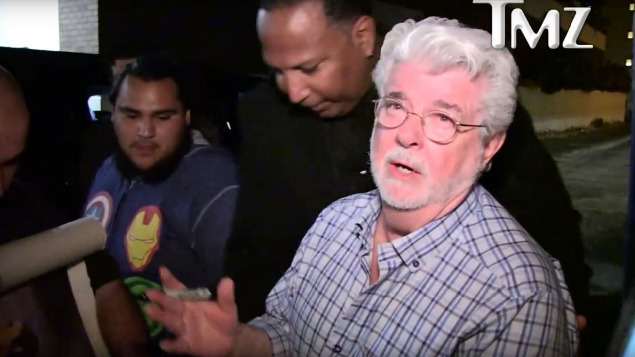 George Lucas critique les « fans » qui revendent ses autographes une fortune