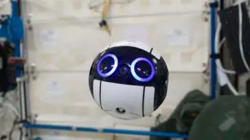 Int-Ball : le nouveau robot de la Station Spatiale Internationale va vous faire craquer