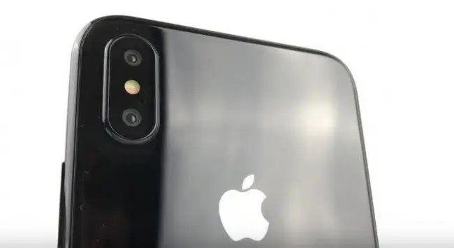 Le design de l’iPhone 8 dévoilé dans une vidéo #2