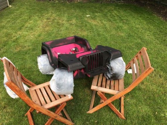 Jurassic Park : un papa geek transforme une mini voiture électrique en Jeep du film #4
