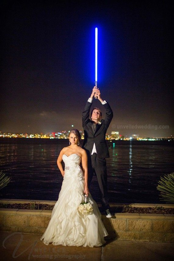 Des fans de Star Wars se marient sur le thème de la saga #8