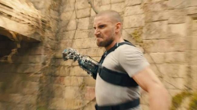Critique Kingsman Le Cercle d’Or : une suite explosive mais moins réussie #6