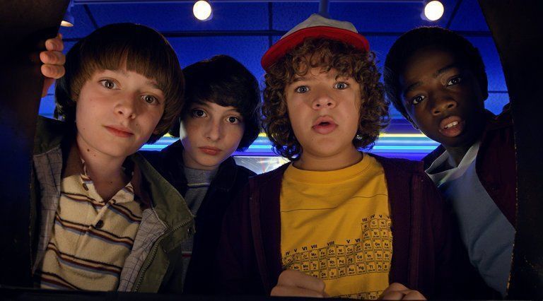 Stranger Things : on a vu la Saison 2 en Ultra HD sur une Smart TV Qled #2