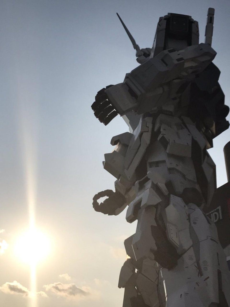Un Gundam transformable géant fait le show à Tokyo #11