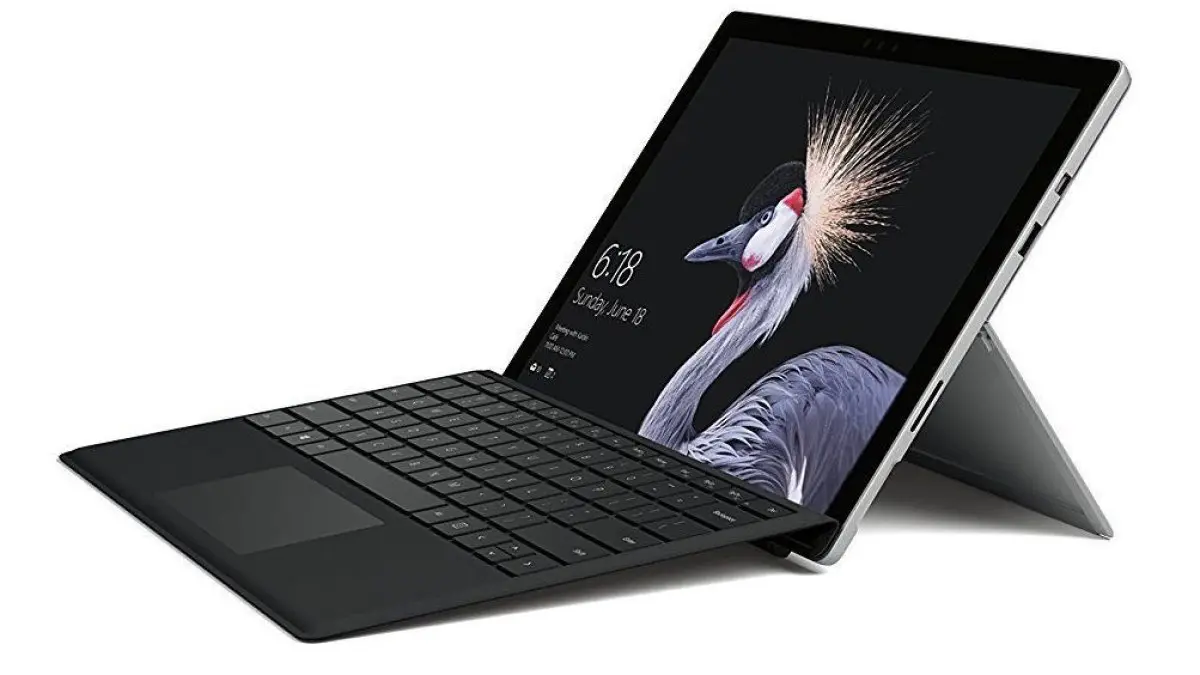 Cyber Monday : Microsoft Surface Pro 123 » Core i5 en promo à 999€ (-24%)