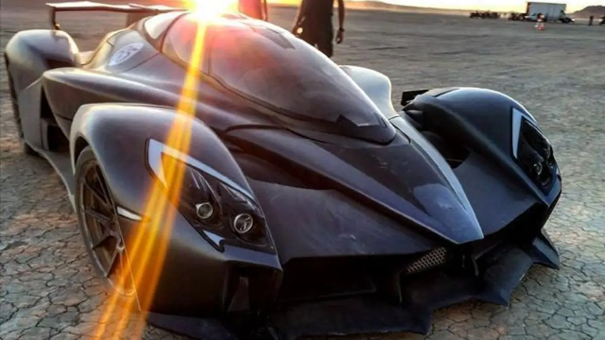 Une hypercar électrique aux faux airs de Batmobile développe 1270 chevaux