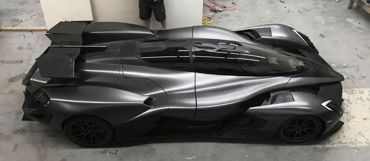 Une hypercar électrique aux faux airs de Batmobile développe 1270 chevaux #3