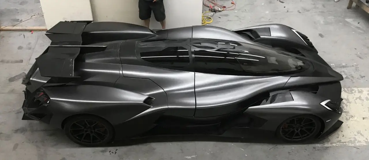 Une hypercar électrique aux faux airs de Batmobile développe 1270 chevaux #3