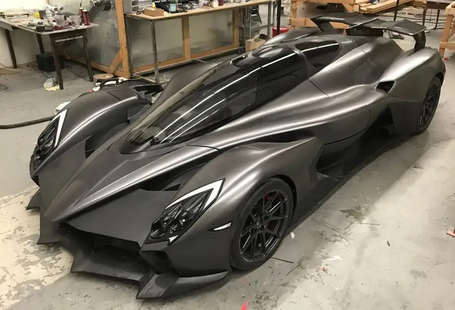 Une hypercar électrique aux faux airs de Batmobile développe 1270 chevaux #2