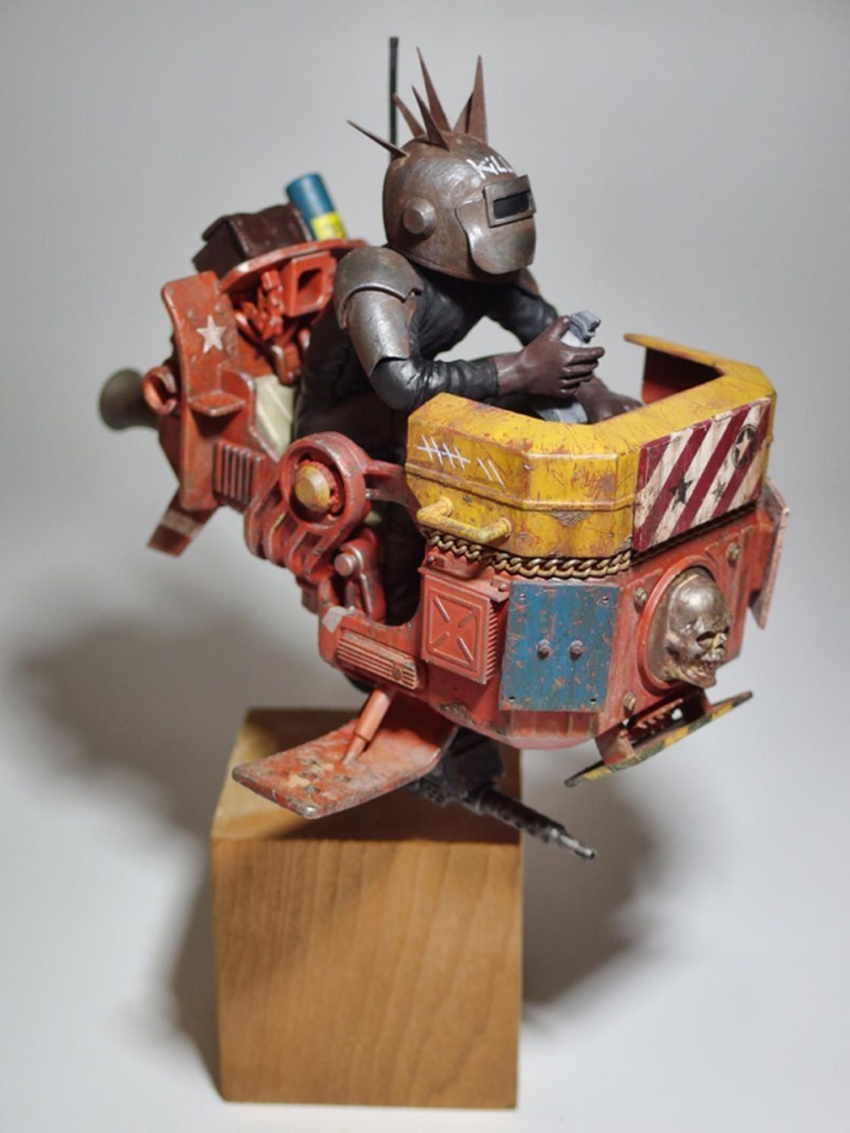 BadlandToys : Pikachu, Donald et Mickey en version post-apocalyptique #8