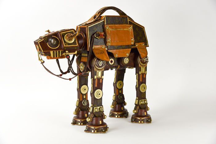 Des sculptures Star Wars fabriquées avec des sacs Louis Vuitton #15