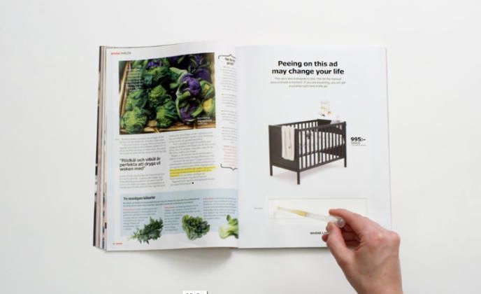 IKEA propose un bon de réduction sous forme de test de grossesse