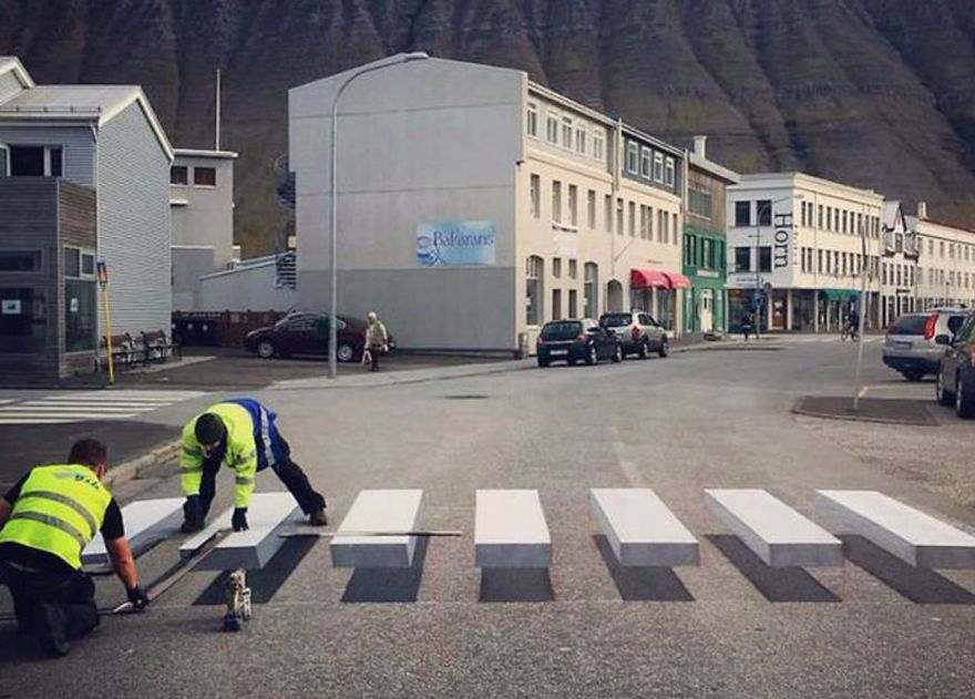 Des passage piétons en 3D en Islande et en France #2