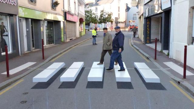 Des passage piétons en 3D en Islande et en France #10
