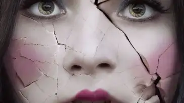 Ghostland : des images du film d’horreur avec Mylène Farmer