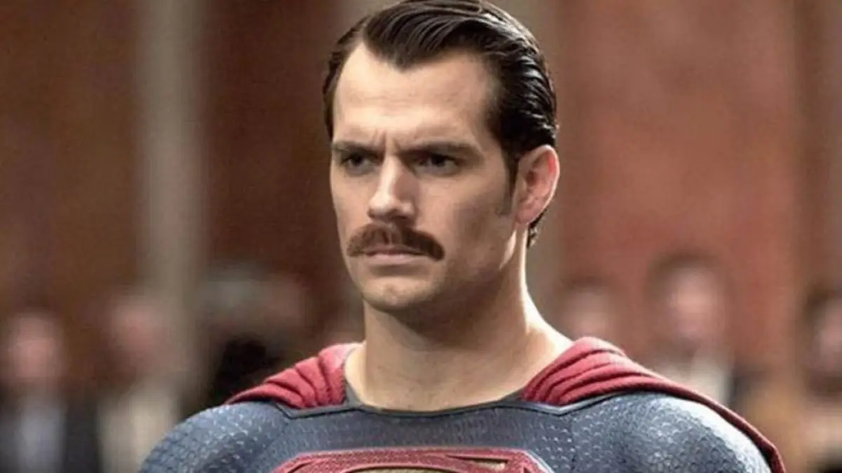 Justice League : un fan fait mieux que Warner Bros pour enlever sa moustache à Superman