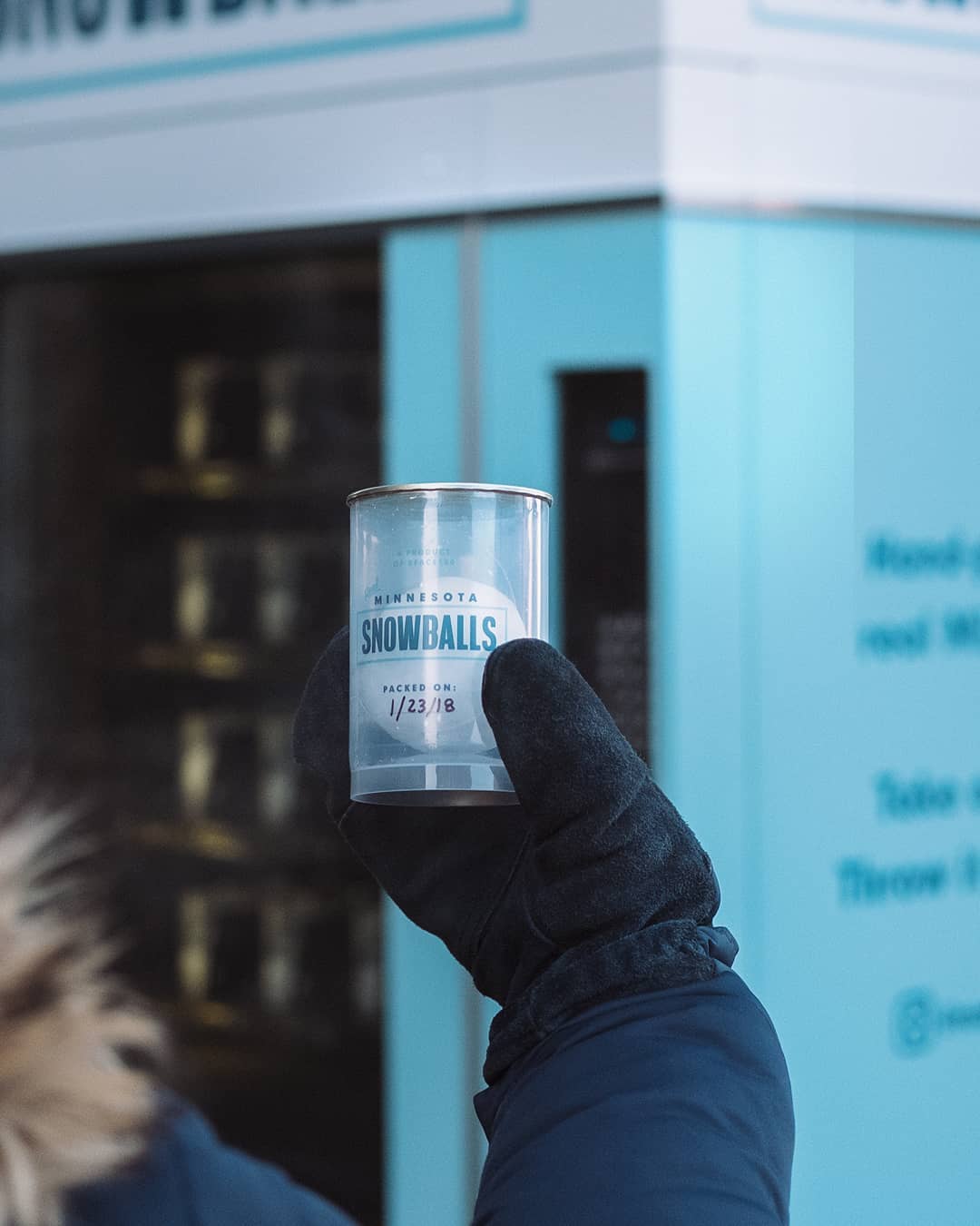 Snowballs : le distributeur de boules de neige #6