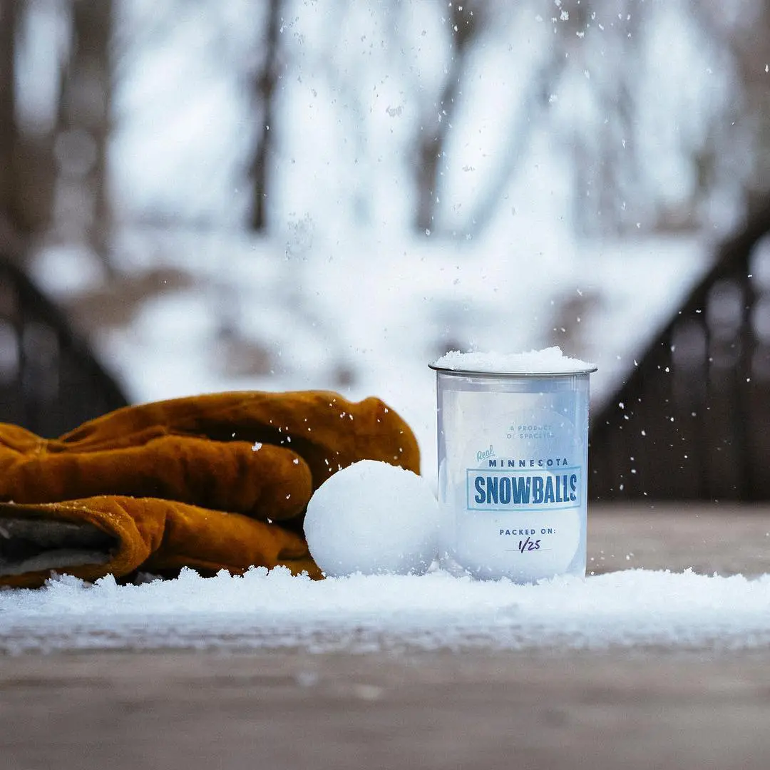 Snowballs : le distributeur de boules de neige #9
