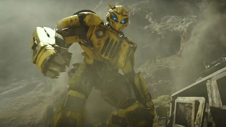 Bumblebee : la 1ère bande annonce du spin-off de Transformers